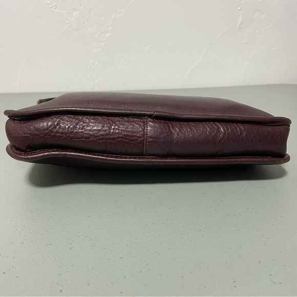 Dorcelle Made in USA Vintage Shoulder Handbag Purse Dark Maroon Burgundy Leather - Picture 8 of 10